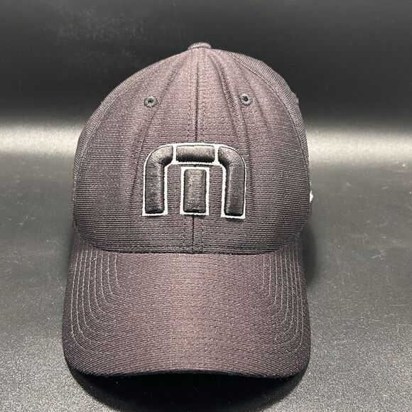 Travis Mathew Fairmont Scottsdale Hat Black Small Medium Flexfit Breathable - Picture 2 of 7